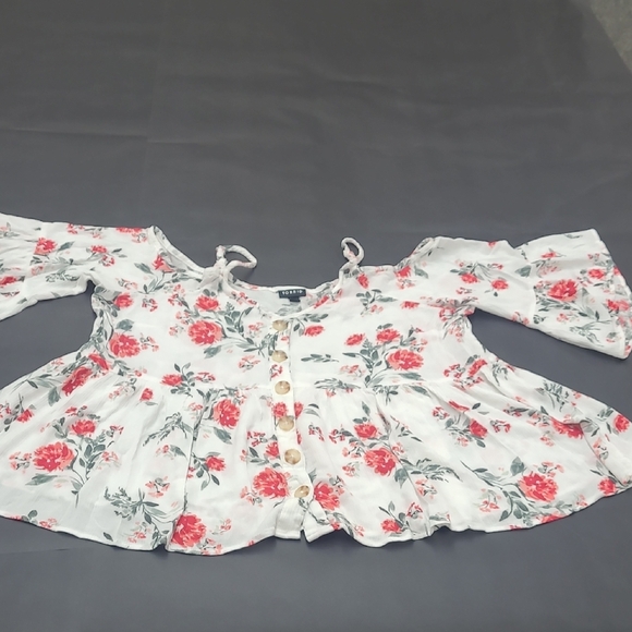 Torrid White Floral Cold Shoulder Blouse Size 0 (XL) - Picture 3 of 8